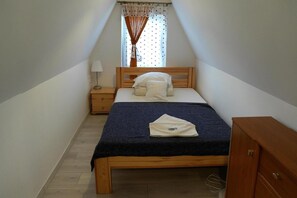 1 habitación, cuna de viaje, wifi gratis y ropa de cama