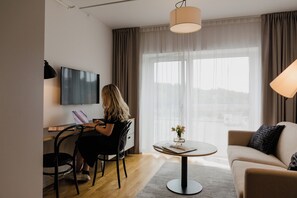 Boo Boo Studio | Skrivebord og wi-fi (inkludert)