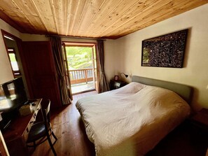 5 bedrooms, WiFi