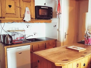 Fridge, microwave, electric kettle, toaster