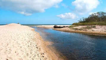 Na praia