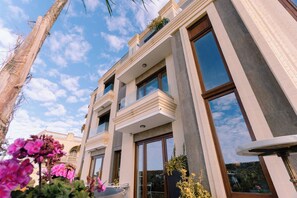 Front of property - Santa Lucia Boutique Hotel (Kercem)