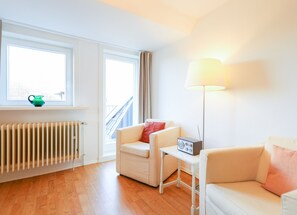 Fernseher, Stereoanlage