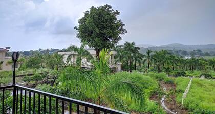 Titos Villa - "Dont worry, Stay happy"