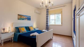 2 chambres, fer et planche Ă repasser, Wi-Fi gratuit, draps fournis