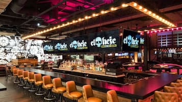 Bar (in der Unterkunft)