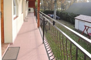 Enceinte de lâhĂ©bergement