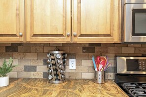 Fridge, microwave, oven, stovetop - One-Story w/ Backyard & FastWiFi (Avocado Perch) (Laguna Hills)