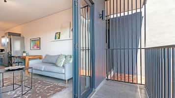 Apartamento Deluxe | Balcón