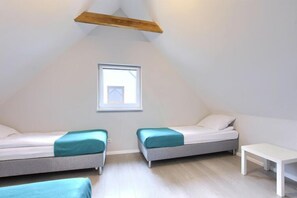 2 bedrooms, internet