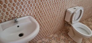 Double Room | Bathroom