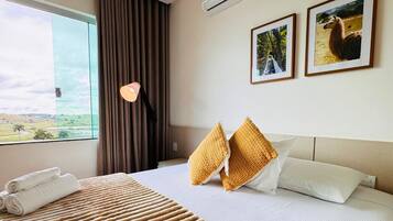 Exclusive Room | Minibar, desk, blackout drapes, iron/ironing board