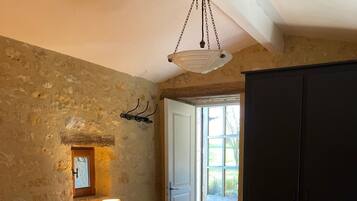 1 chambre, Wi-Fi gratuit, draps fournis