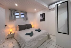 1 chambre, fer et planche Ă repasser, lit parapluie, Wi-Fi gratuit