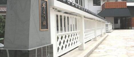 Enceinte de l’hébergement