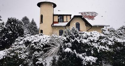 Villa Rapunzel - Apartment 02 "Castle View"