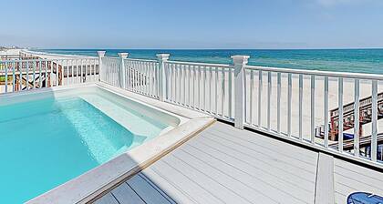 Beautiful Oceanfront/Creekfront - Palmetto Sun, Amazing! Private Oceanfront Pool