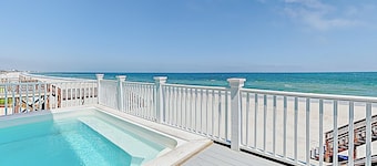 Beautiful Oceanfront/Creekfront - Palmetto Sun, Amazing! Private Oceanfront Pool