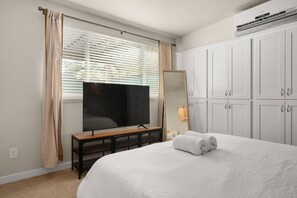 1 habitación, tabla de planchar con plancha, wifi gratis y ropa de cama 