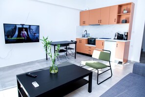 30-inch TV with digital channels
