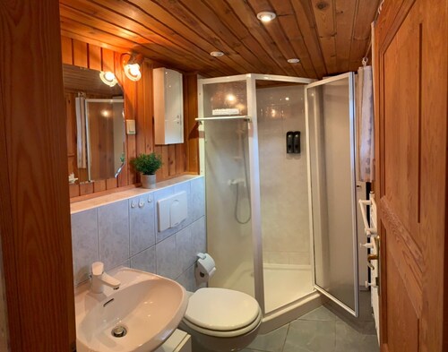 Cozy hunting lodge in Rathen