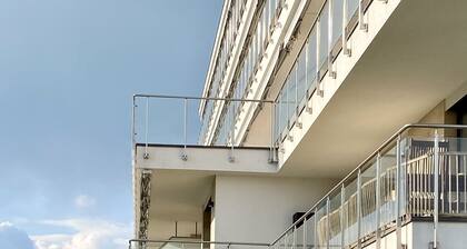 Sunset Beach Apartment directly on the beach high-quality furnishings pool garden WLAN