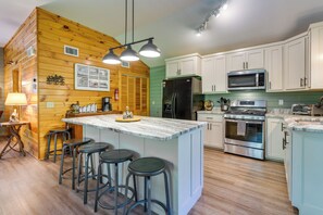 Fridge, microwave, stovetop, coffee/tea maker - Cozy Creekside Cabin w/ Fire Pit & Views! (Hayesville)