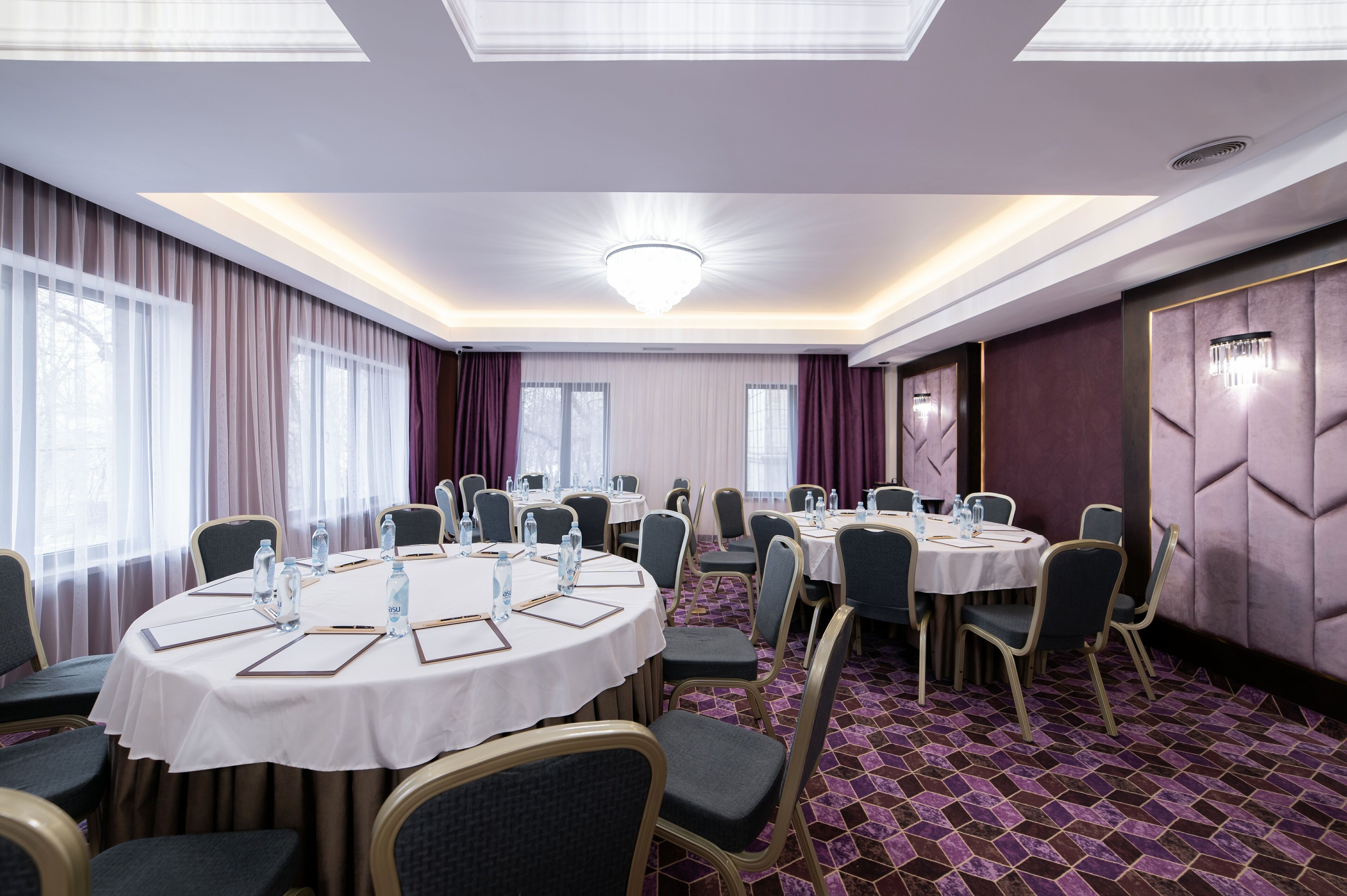 Foto - Orient Hotel Bishkek