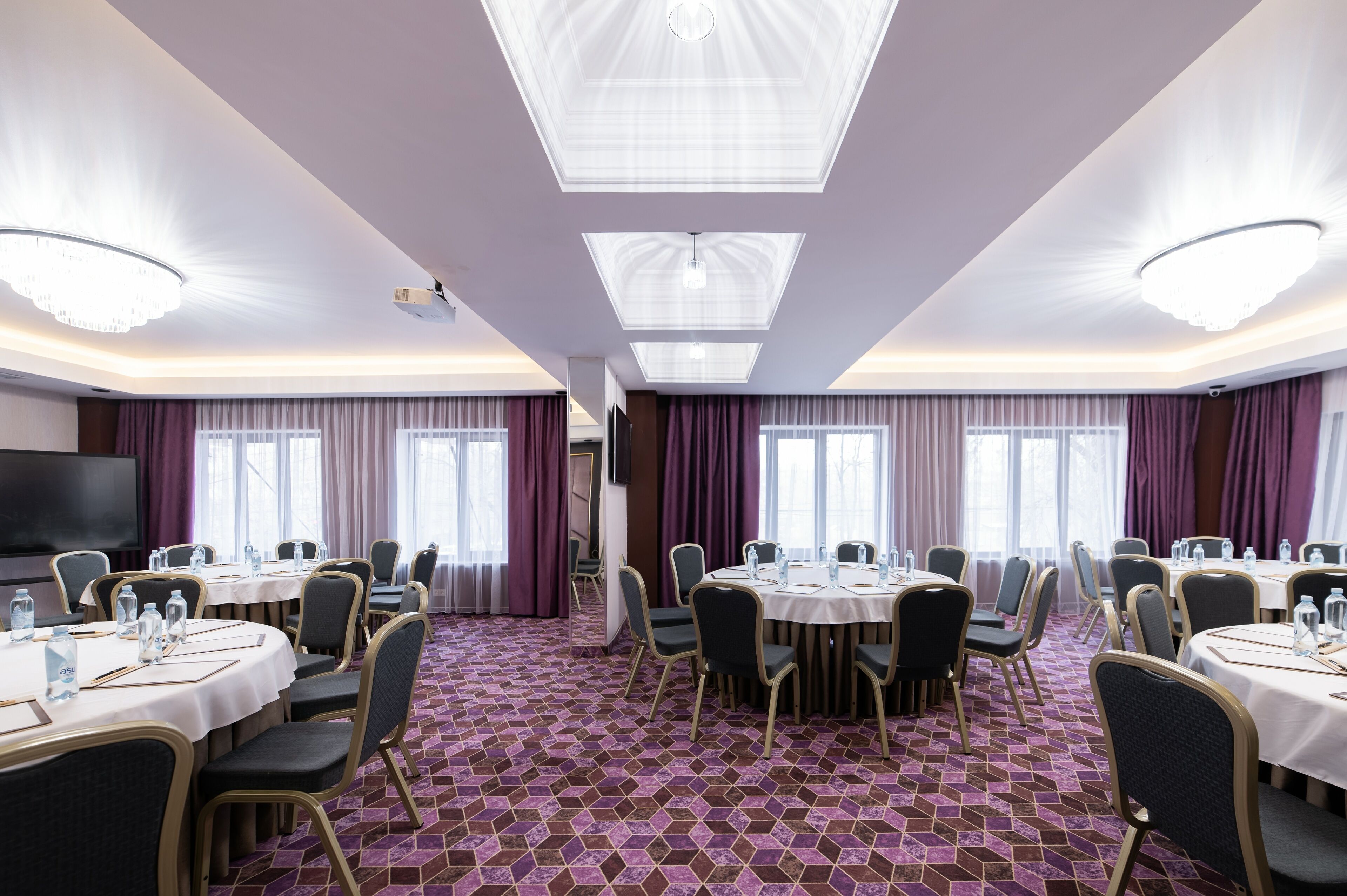 Foto - Orient Hotel Bishkek