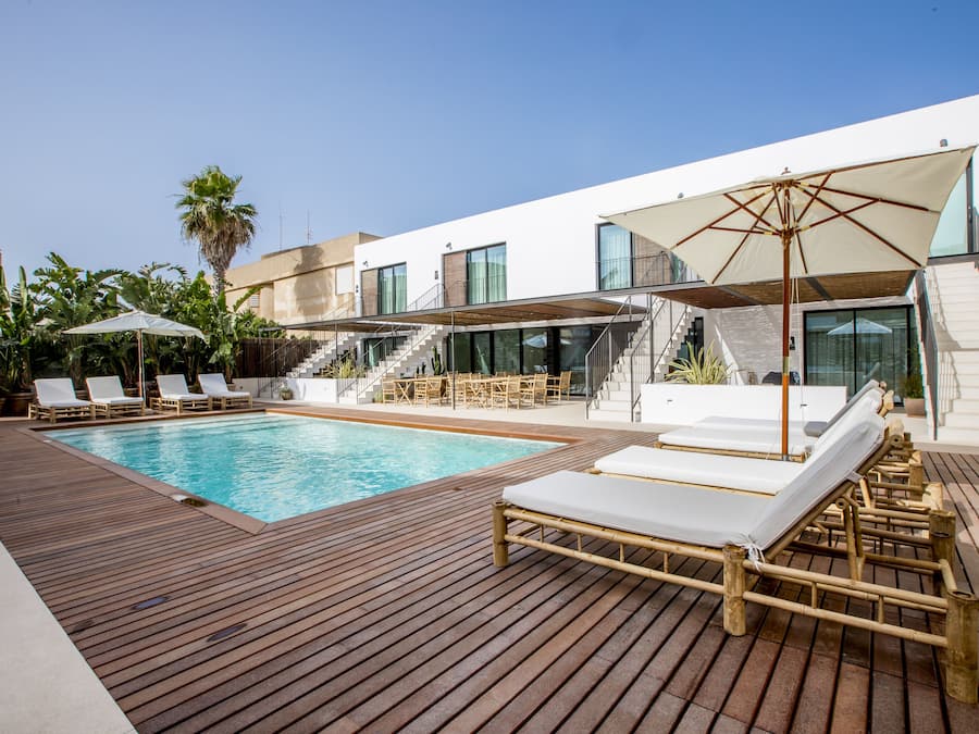 Piscine extérieure