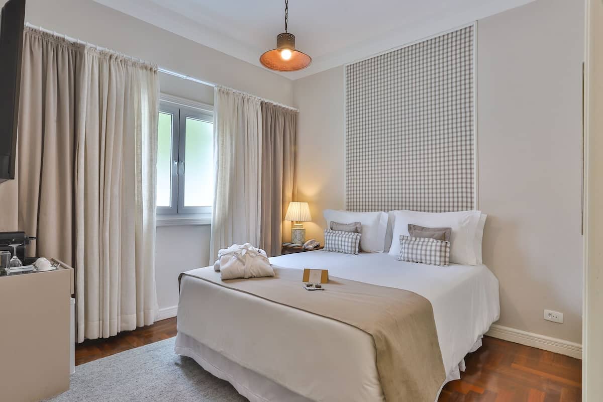 Habitación Confort doble | Sábanas de algodón egipcio y ropa de cama de alta calidad