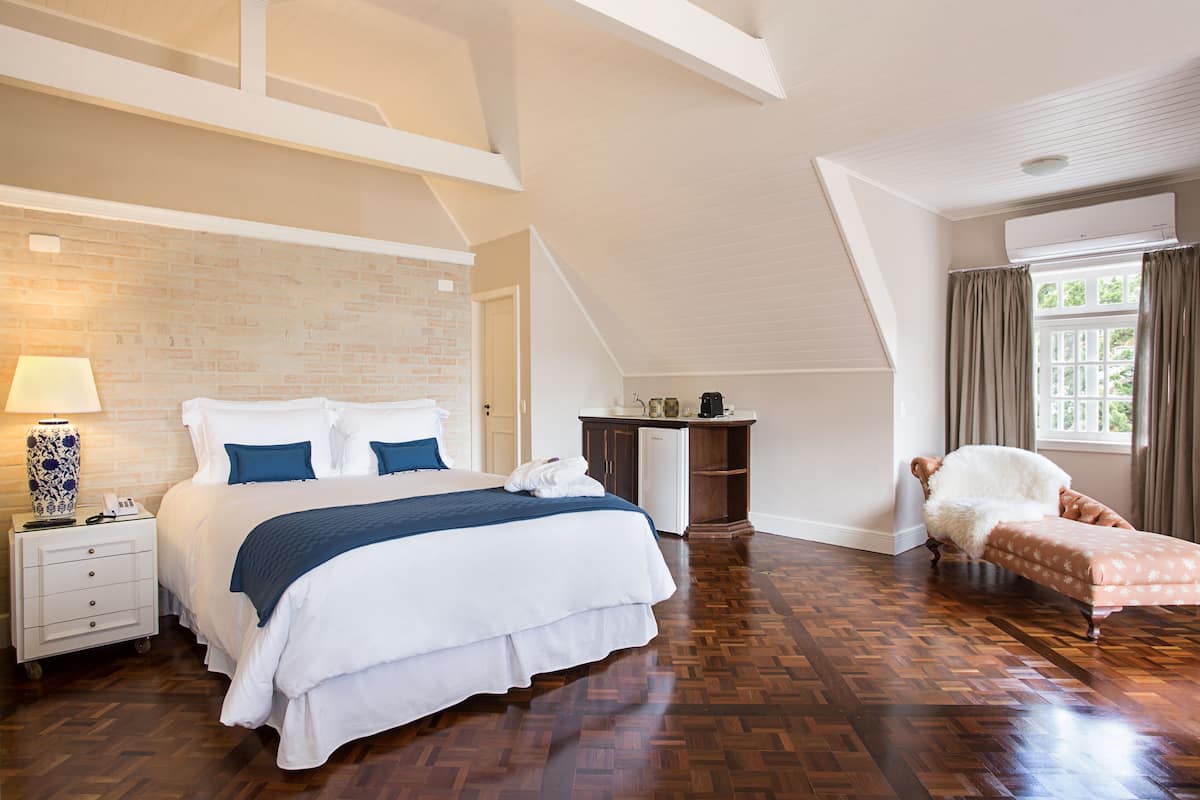Suíte Family Room | Sábanas de algodón egipcio y ropa de cama de alta calidad