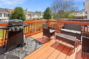 Terrace/patio - Asbury: Work Friendly & 40 Mins to DC (Sterling)