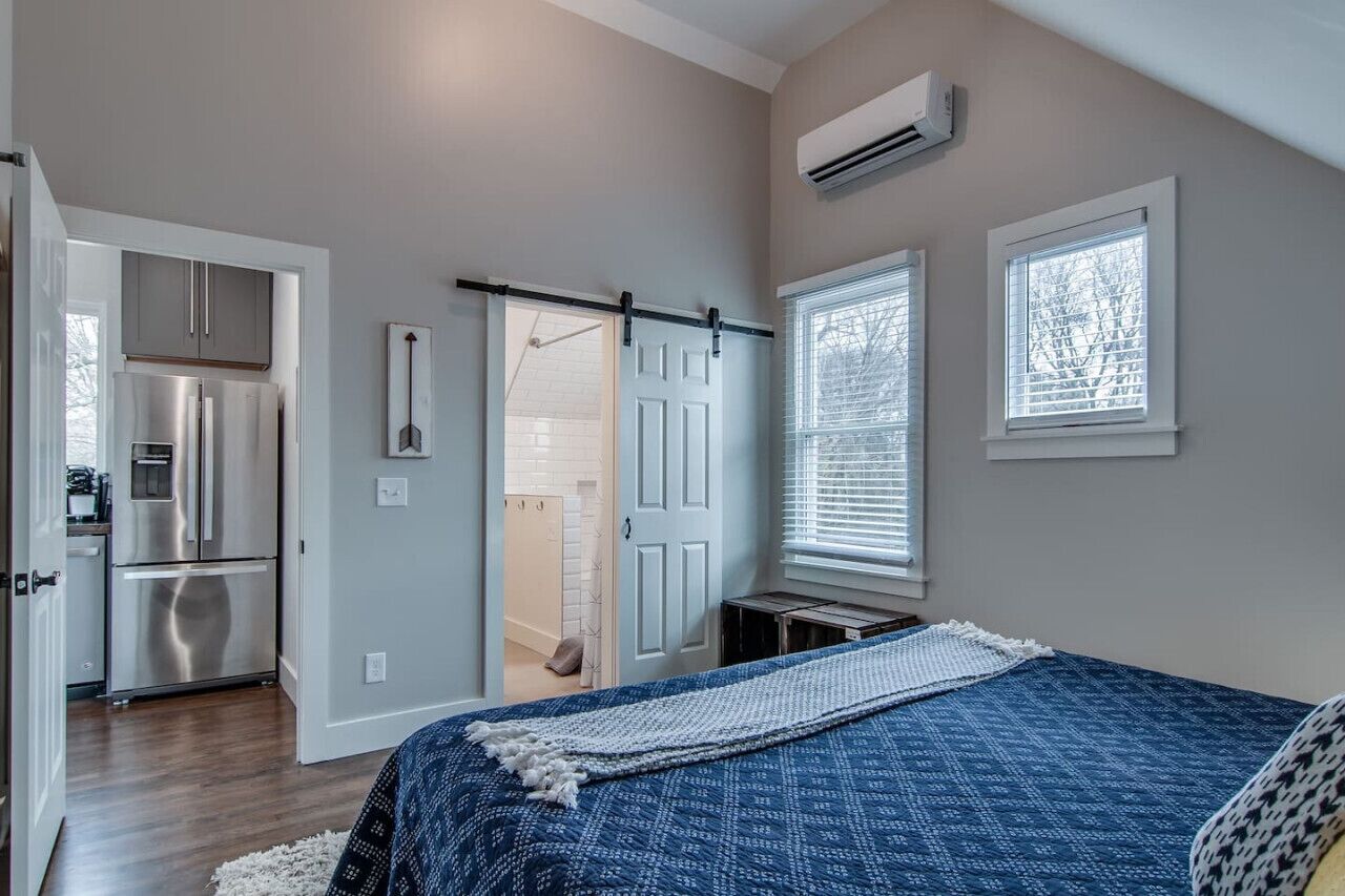 1 bedroom, desk, iron/ironing board, travel crib