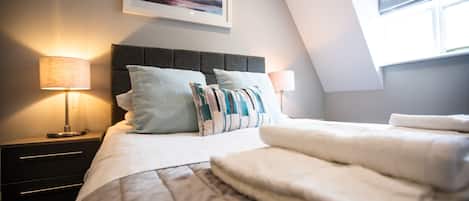 Superior Apartment | 2 bilik tidur, cadar kapas Mesir, peralatan tempat tidur premium