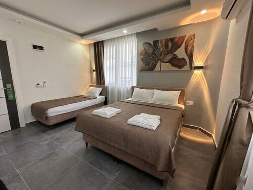 Babil Hotel