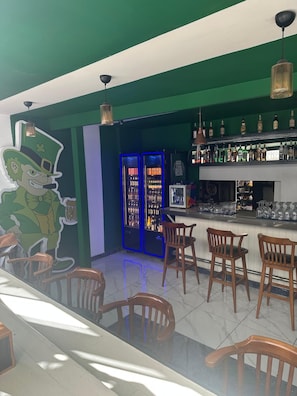 Bar (on property) - Babil Hotel (Konyaalti)