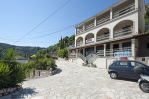 Exterior - Dimitrios Apartments (CORFU)
