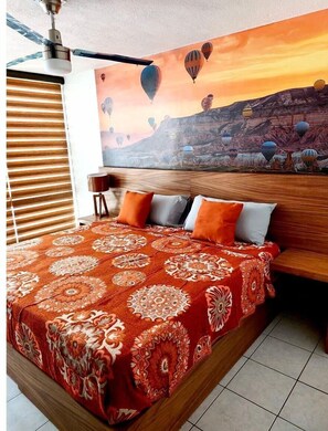 3 bedrooms, desk, iron/ironing board, Internet - HUGE. FULL APARTMENT 100% REMODELED EXPO AREA (Zapopan)