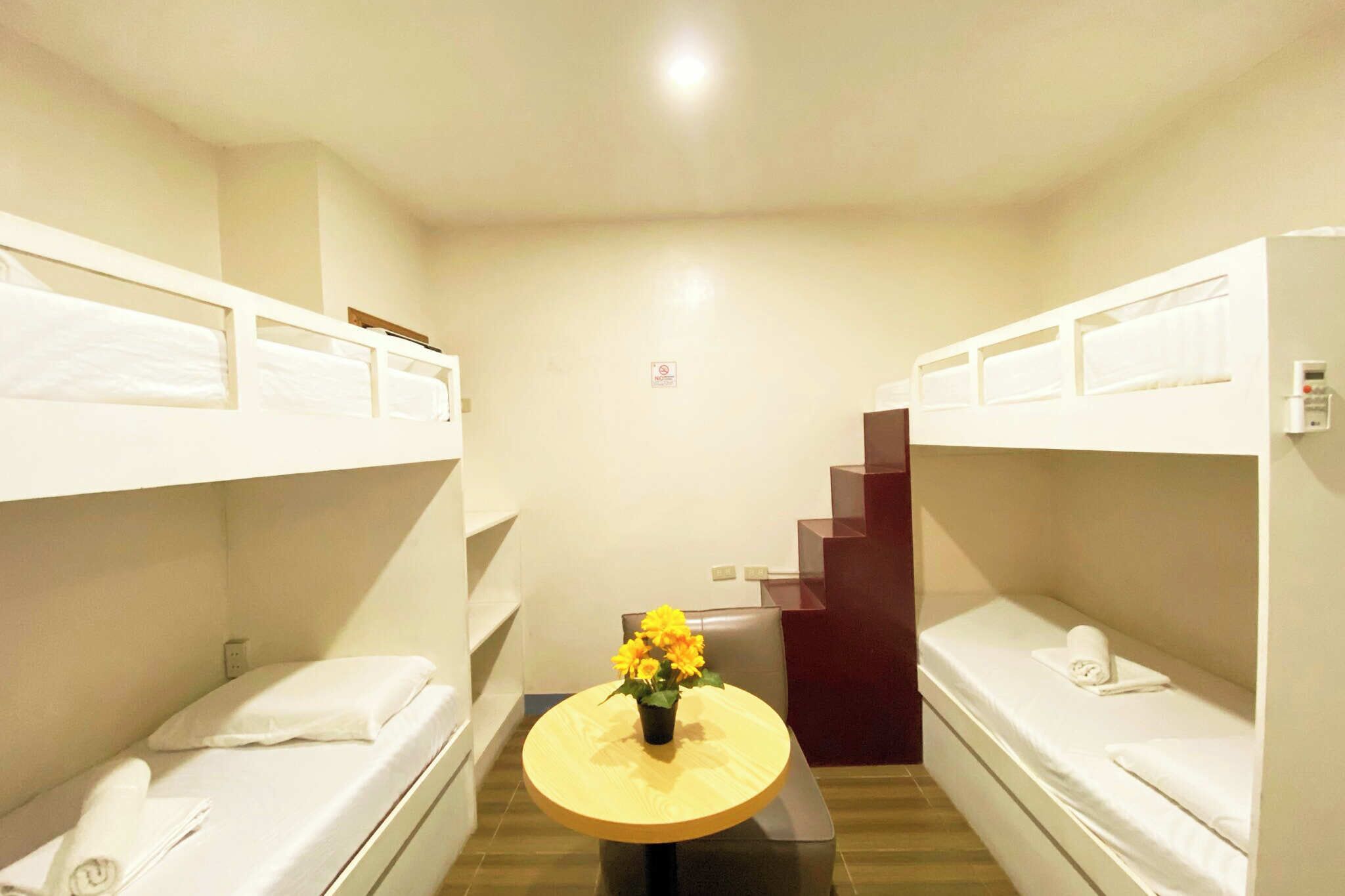 Hypo-allergenic bedding, desk, rollaway beds, free WiFi