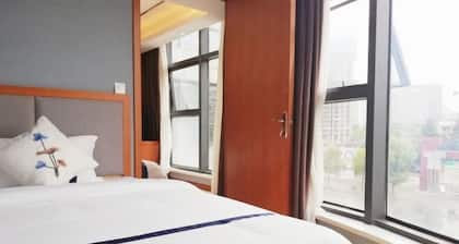 Chongqing Jinfeng Hotel