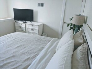 1 Schlafzimmer, Schreibtisch, Bügeleisen/Bügelbrett, WLAN