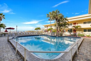 A heated pool - 🌅 Surf Song Condo #344 — Spacious Gulf-View Comfort Just Steps from the Beach (Madeira Beach)