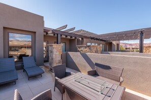 Outdoor dining - Ledges Oasis at The Ledges *Resort Amenities Included!* (St. George)