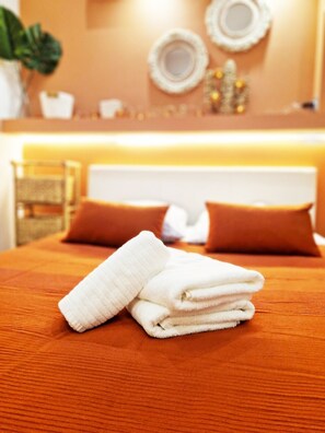 1 bedroom, iron/ironing board, free WiFi, bed sheets