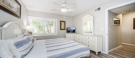 4 chambres, fer et planche à repasser, Wi-Fi gratuit, draps fournis