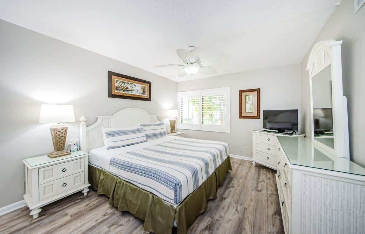 4 chambres, fer et planche à repasser, Wi-Fi gratuit, draps fournis