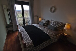 1 chambre, coffre-fort, Wi-Fi, literie fournie