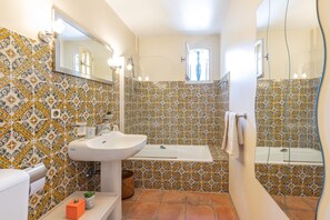 Badewanne, Handtücher