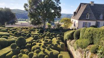 Enceinte de lâhĂ©bergement